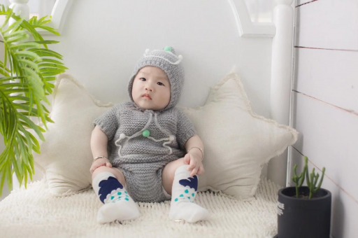借卵生子咨询怀孕感觉肚子不舒服